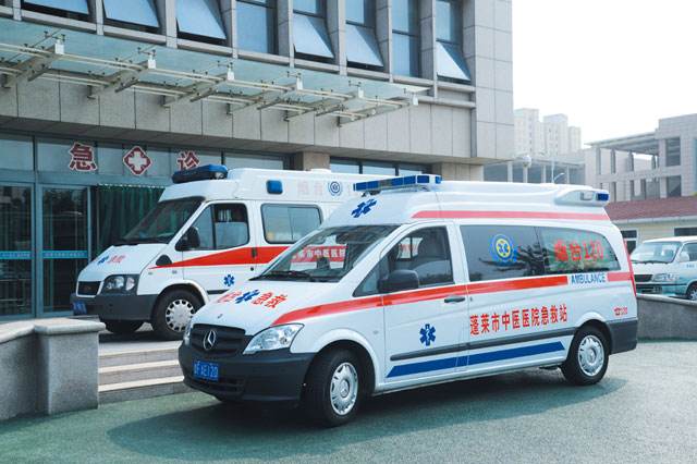 廣州救護(hù)車廠家跟你聊聊為什么無人避讓救護(hù)車？02